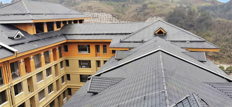 兰州树脂瓦：解决屋面漏水的理想选择